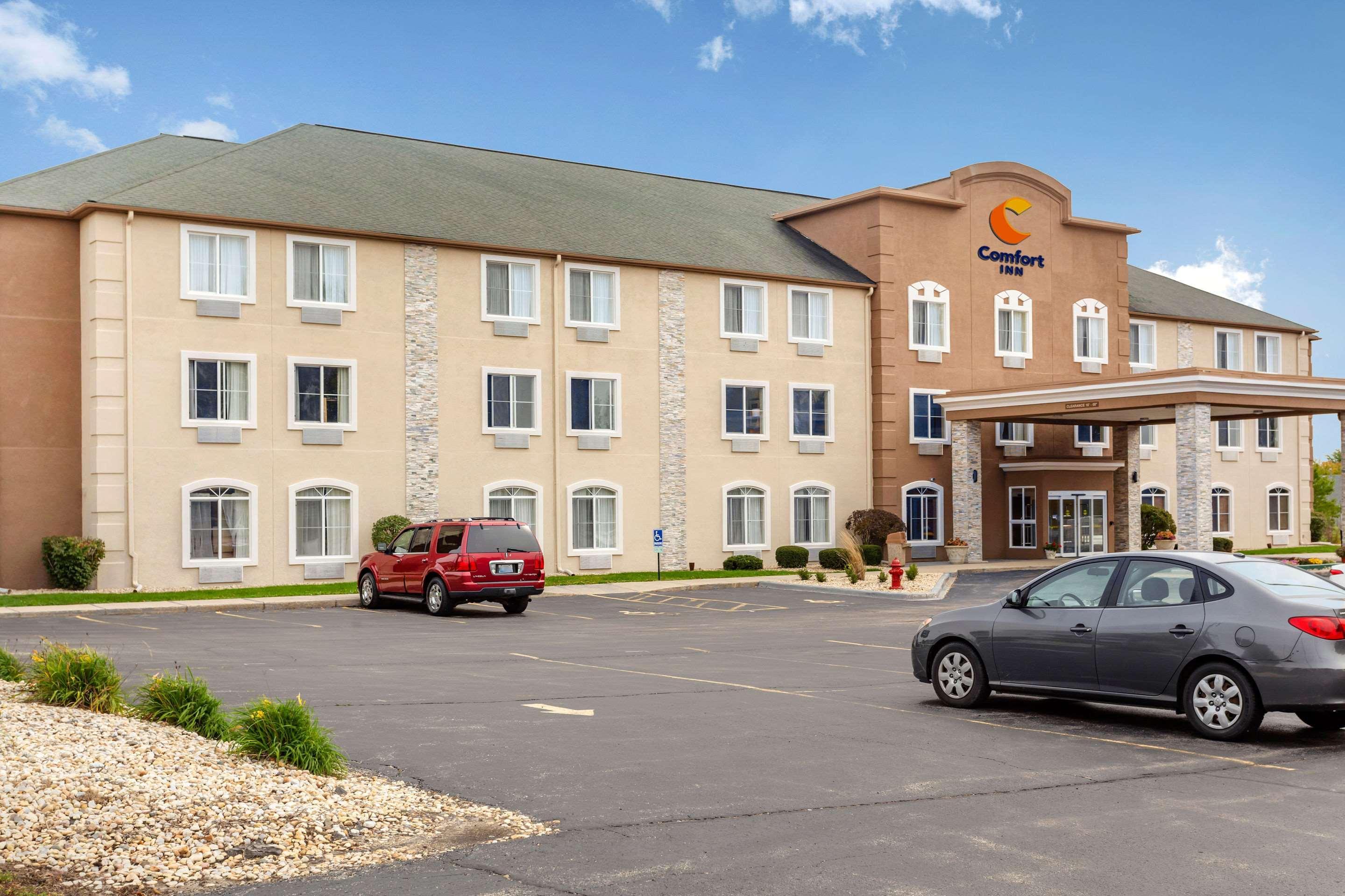 Comfort Inn Dekalb - Adjacent The University Ngoại thất bức ảnh
